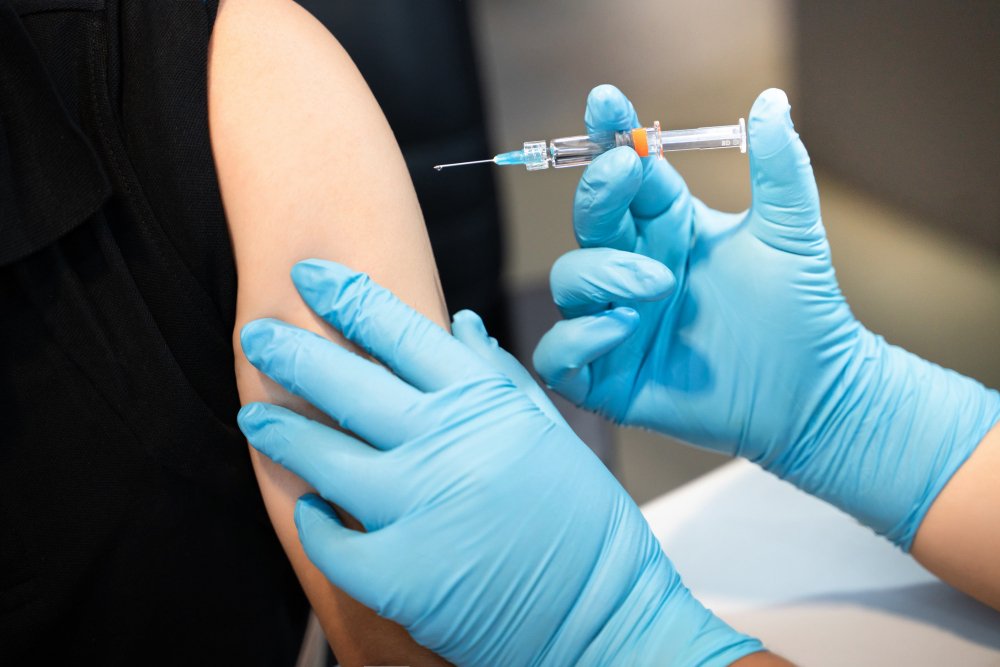 Immunizations & Vaccines for All Ages | Advanced Health Associates
